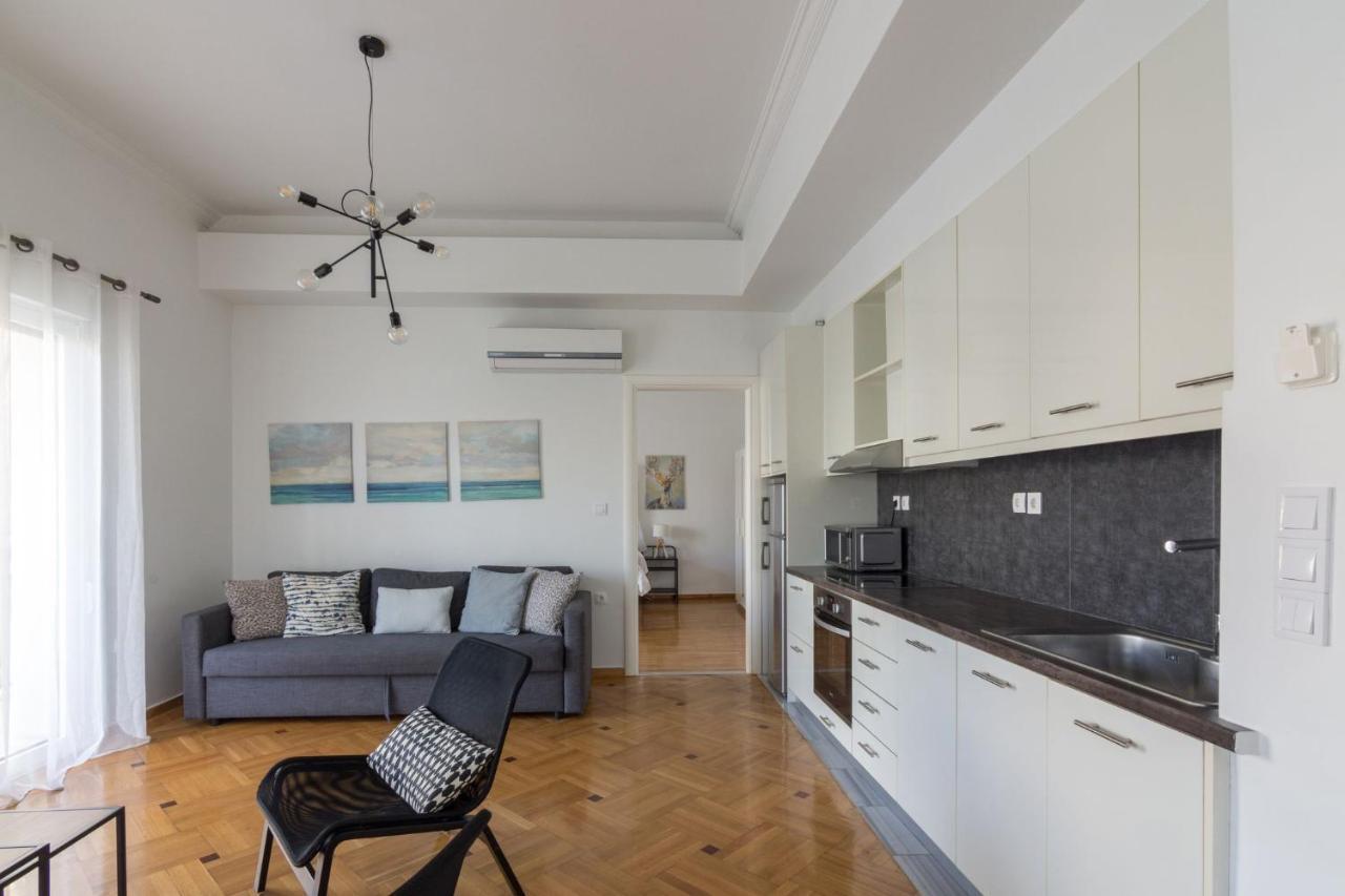 Classic Apartment For 4 People A 아테네 외부 사진
